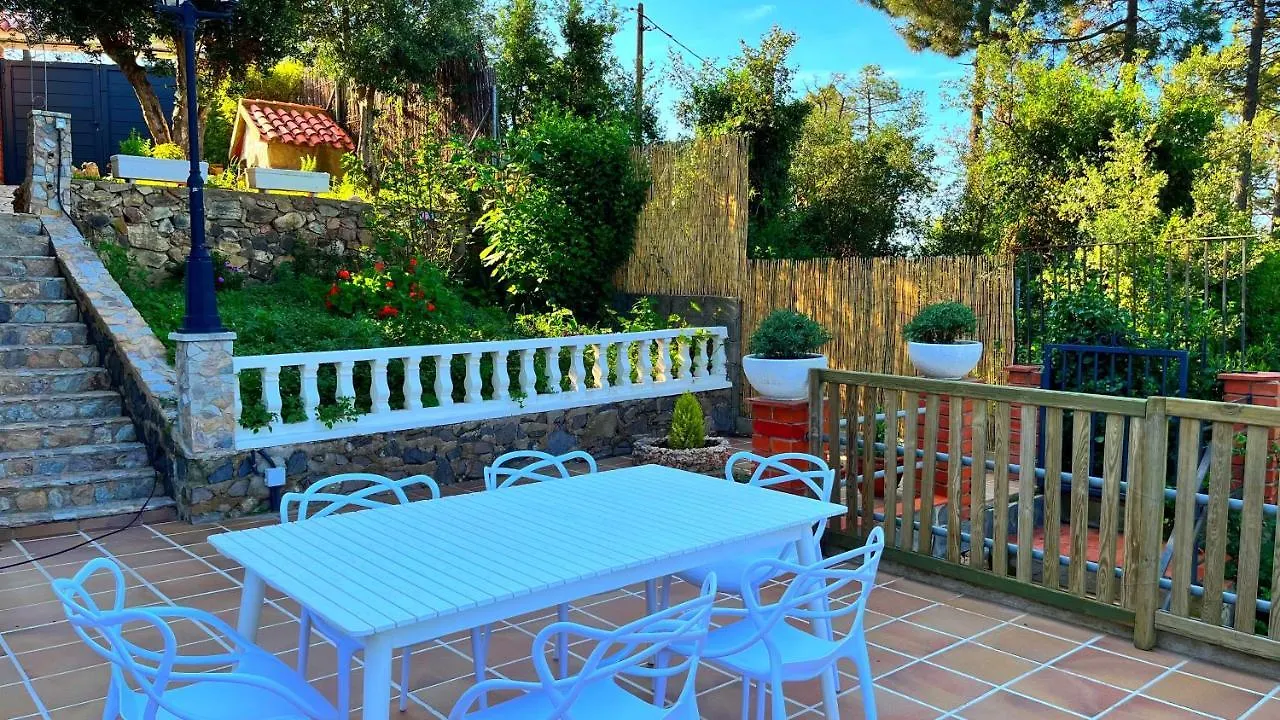 Villa Paradise Lloret Lloret de Mar 0*,  Spanyolország