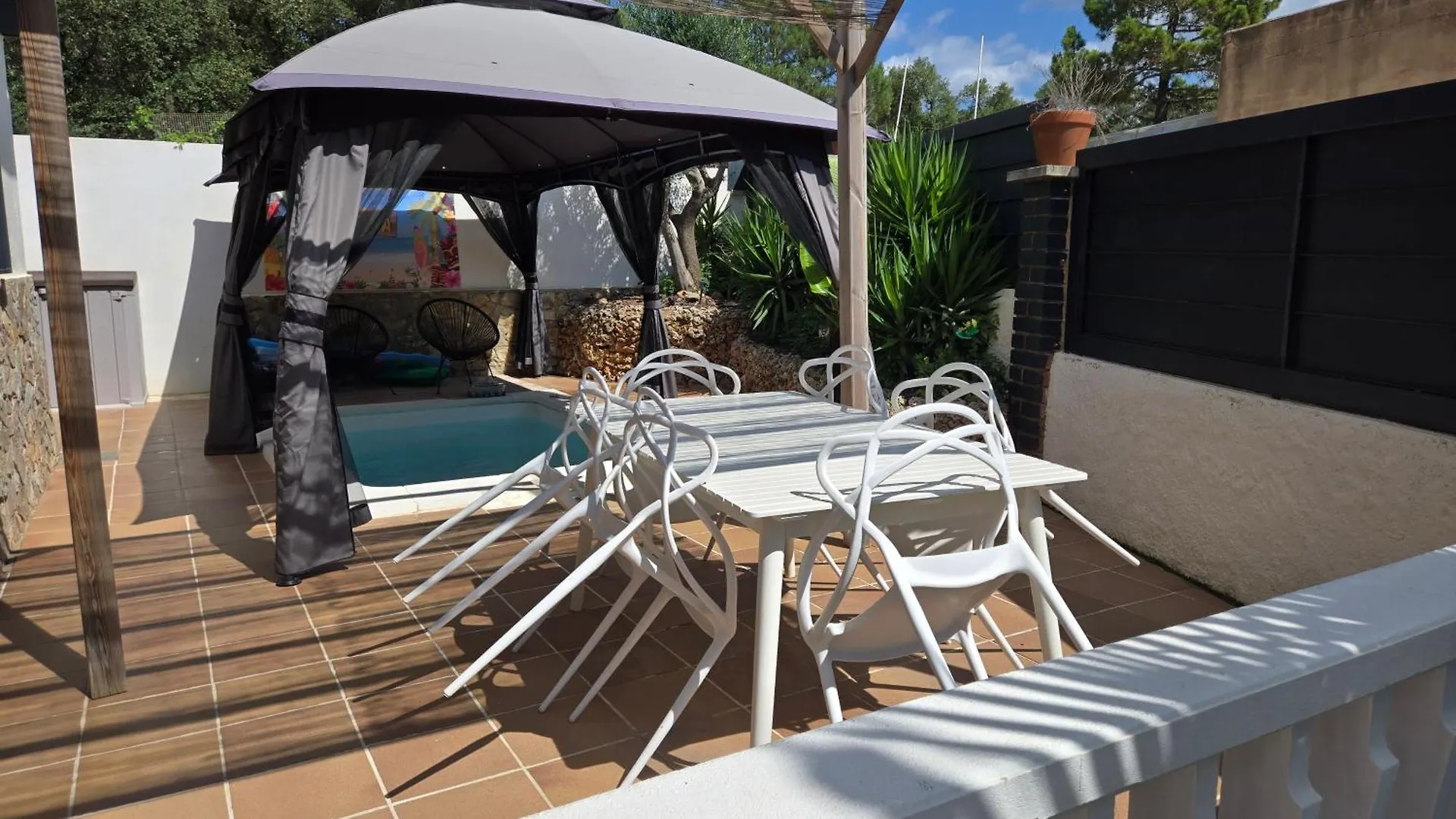 بيت ضيافة Villa Paradise Lloret يوريت دي مار إسبانيا